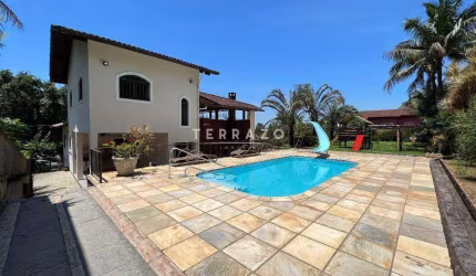 Casa em Condomínio à venda, 4 quartos, 2 suítes, 2 vagas, Limoeiro - Guapimirim/RJ