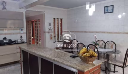 Sobrado com 4 dormitórios à venda, 292 m² por R$ 950.000,01 - Parque Oratório - Santo André/SP