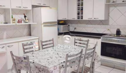 Sobrado com 3 dormitórios à venda, 252 m² por R$ 849.999,90 - Vila Camilópolis - Santo André/SP