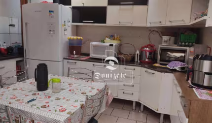 Sobrado com 2 dormitórios à venda, 93 m² por R$ 459.999,99 - Vila Pires - Santo André/SP
