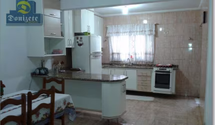 Casa com 3 dormitórios, 160 m² - venda por R$ 1.299.999,90 ou aluguel por R$ 5.101,00/mês - Campestre - Santo André/SP