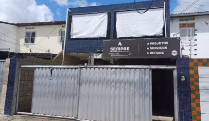 Casa duplex com 03 quartos  Para Comercio
