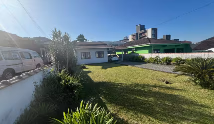 Terreno no Aventureiro