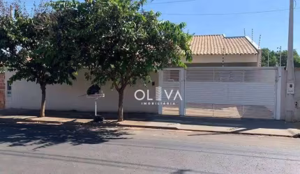 Casa com 3 dormitórios à venda, 200 m² por R$ 685.000,00 - Loteamento Jardim Renascenca - Mirassol/SP