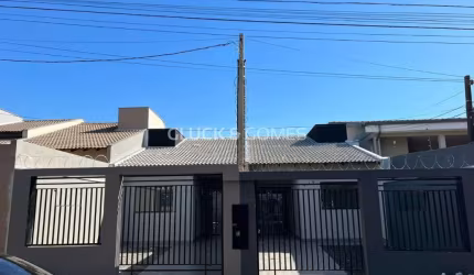 Casa com 2 quartos à venda na Óleo Pardo, 441, Leonor, Londrina por R$ 260.000