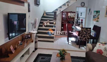 Sobrado com 3 dormitórios à venda por R$ 424.000,00 - Vila Cascatinha - São Vicente/SP
