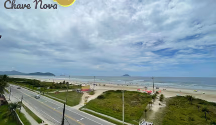 Cobertura com 3 Quartos  176m² - Praia de Boraceia Frente Mar.