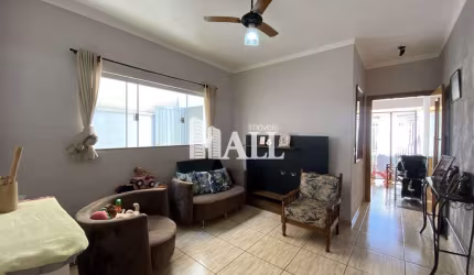 Casa com 3 dorms, Jardim Flamboyant, Mirassol - R$ 350 mil, Cod: 10196