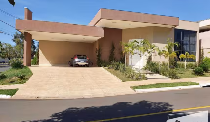 Casa de Condomínio com 4 dorms, Loteamento Recanto do Lago, São José do Rio Preto - R$ 2.69 mi, Cod: 10884