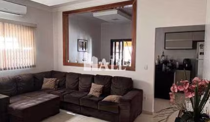 Casa com 3 dorms, Centro, Mirassol - R$ 800 mil, Cod: 13093