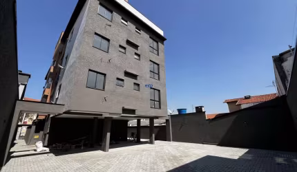 Apartamento com 3 quartos à venda na Rua Professor João da Costa Viana, 1299, São Cristóvão, São José dos Pinhais por R$ 489.000