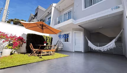 Casa com 3 quartos à venda na Rua Cidra, 118, Uberaba, Curitiba por R$ 699.900