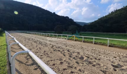 Haras em Funcionamento, 157 Baias, Pista com 1 Km, Serra do Capim, Teresópolis, RJ