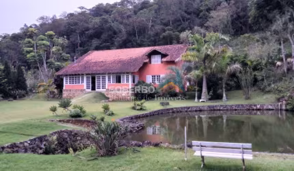 Sítio 123.000m2, 4 Quartos, Lagos, Cachoeira, Piscina, Sauna, Córrego das Pedras, Teresópolis, RJ
