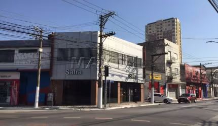Prédio comercial para locação em Santana na Voluntários da Pátria, com 1417m² e 15 vagas.