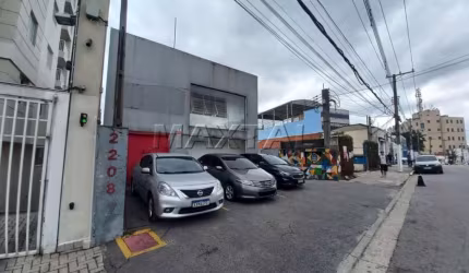 Prédio Comercial à venda na Casa Verde, com vagas frontais, rampa lateral e 2 galpões