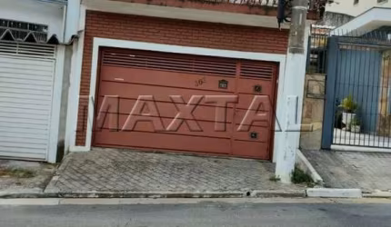 Sobrado à venda de 143 m², com 5 dormitórios e 2 vagas, no Parque Casa de Pedra.