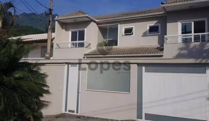 Casa em condomínio fechado com 5 quartos à venda na Rua Carlos Rizzini, Anil, Rio de Janeiro, 306 m2 por R$ 1.979.000