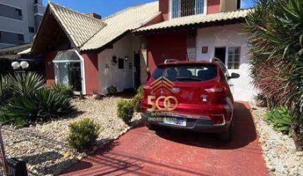 Linda casa de 4 dormitórios à venda, Bairro Pagani - Palhoça/SC