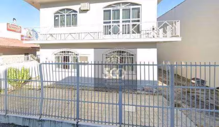 Casa com 5 dormitórios à venda, 600 m² por R$ 850.000,00 - Forquilhinhas - São José/SC
