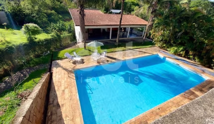 Chácara / sítio com 6 quartos à venda na Avenida Um, 301, Loteamento Residencial Ana Carolina, Valinhos, 290 m2 por R$ 1.458.000