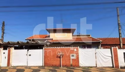 Casa com 2 quartos à venda na Rua Doutor Rafael Sampaio Vidal, 310, Jardim dos Oliveiras, Campinas, 210 m2 por R$ 480.000