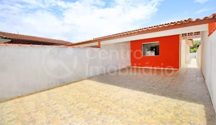 CASA à venda com 3 quartos em Peruíbe, no bairro Estancia Antonio Novaes