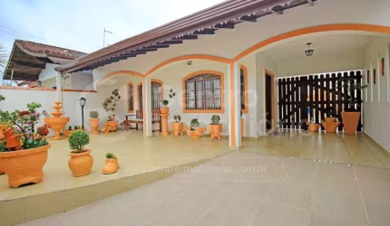 CASA à venda com 3 quartos em Peruíbe, no bairro Stella Maris