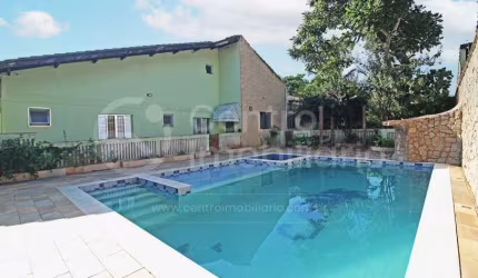 CASA à venda com piscina e 4 quartos em Peruíbe, no bairro Cidade Nova Peruíbe