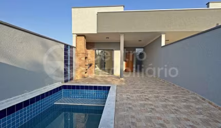 CASA à venda com piscina e 2 quartos em Peruíbe, no bairro Cidade Nova Peruíbe