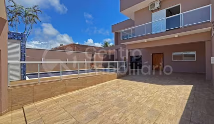 CASA à venda com piscina e 5 quartos em Peruíbe, no bairro Estancia Balnearia Convento Velho