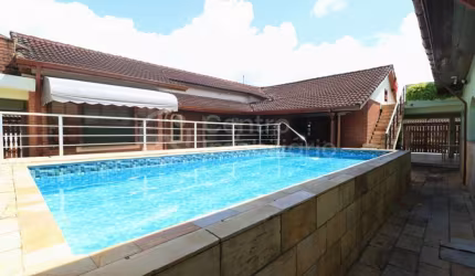 CASA à venda com piscina e 4 quartos em Peruíbe, no bairro Estancia Sao Jose