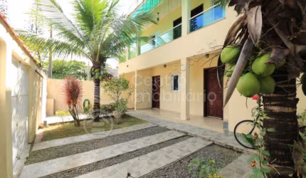 CASA à venda com 4 quartos em Peruíbe, no bairro Balneario Arpoador