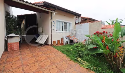 CASA à venda com 3 quartos em Peruíbe, no bairro Jardim Ribamar
