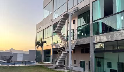 Casa para Venda em Maricá, Jardim Atlântico Central (Itaipuaçu), 1 dormitório, 1 banheiro, 1 vaga