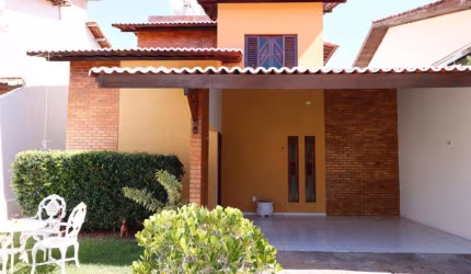Casa em Condomínio Fechado na Maria Lacerda - Nova Parnamirim.