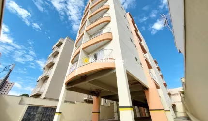 Apartamento a venda no Edifício Piazza di San Giovanni. Bairro Santa Cruz.