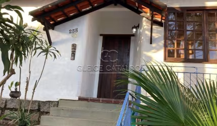 Casa com 5 quartos à venda na Rua José Henrique Veras, 258, Lagoa da Conceição, Florianópolis por R$ 2.480.000