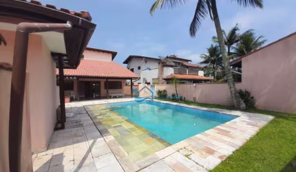 Casa com 3 dormitórios, 237 m² - venda por R$ 1.600.000,00 ou aluguel por R$ 8.864,00/mês - Centro - Bertioga/SP