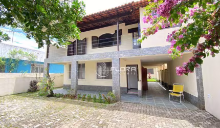 Casa com 5 dormitórios à venda, 340 m² por R$ 945.000,00 - Itaipu - Niterói/RJ