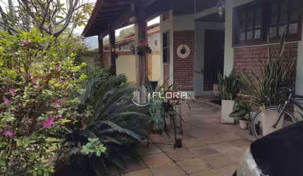 Casa com 3 dormitórios à venda, 297 m² por R$ 1.200.000,00 - Piratininga - Niterói/RJ