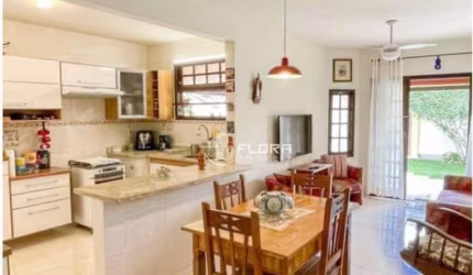 Casa com 3 dormitórios à venda, 150 m² por R$ 640.000,00 - Barroco (Itaipuaçu) - Maricá/RJ