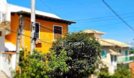 Casa com 3 dormitórios à venda, 290 m² por R$ 750.000 - Centro - São Gonçalo/RJ