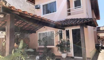 Casa com 3 dormitórios à venda, 130 m² por R$ 630.000,00 - Serra Grande - Niterói/RJ
