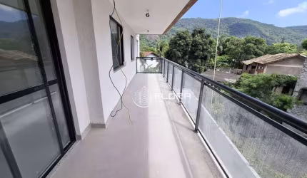 Apartamento com 3 dormitórios à venda, 97 m² por R$ 700.000,00 - Piratininga - Niterói/RJ