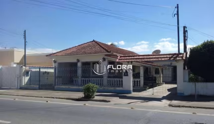 Casa com 4 dormitórios à venda, 291 m² por R$ 970.000 - Vila Julieta - Resende/RJ