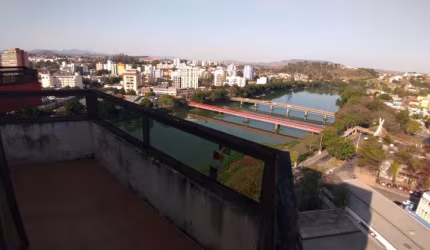 Cobertura com 4 dormitórios à venda, 380 m² por R$ 980.000,00 - Centro - Resende/RJ