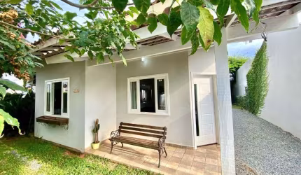 Casa com 3 dormitórios à venda em Gravatá - Navegantes/SC