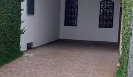 Casa para Venda em Jundiaí, Vila Vianelo, 3 dormitórios, 1 suíte, 2 banheiros, 2 vagas