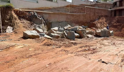 Terreno em Condomínio para Venda em Santana de Parnaíba, Tamboré